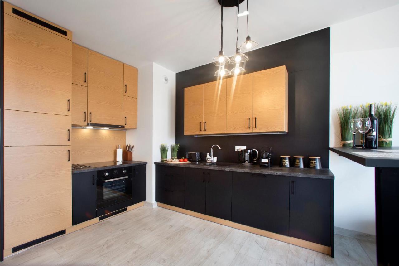 Cybernetyki 6B Serviced Accommodation Warschau Exterior foto